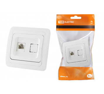 Розетка компьютерная RJ-45 белая 