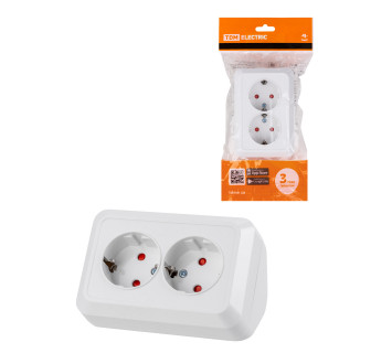 Розетка угловая двойная 2П+З открытой установки с з/ш IP20 250В 16А белая 