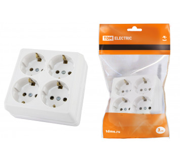 Розетка четырехместная 2П+3 открытой установки IP20 16A белая 