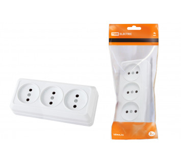 Розетка 3-х местная горизонтальная 2П открытой установки IP20 10A белая 