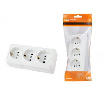 Розетка 3-х местная горизонтальная 2П+3 открытой установки IP20 16A белая 